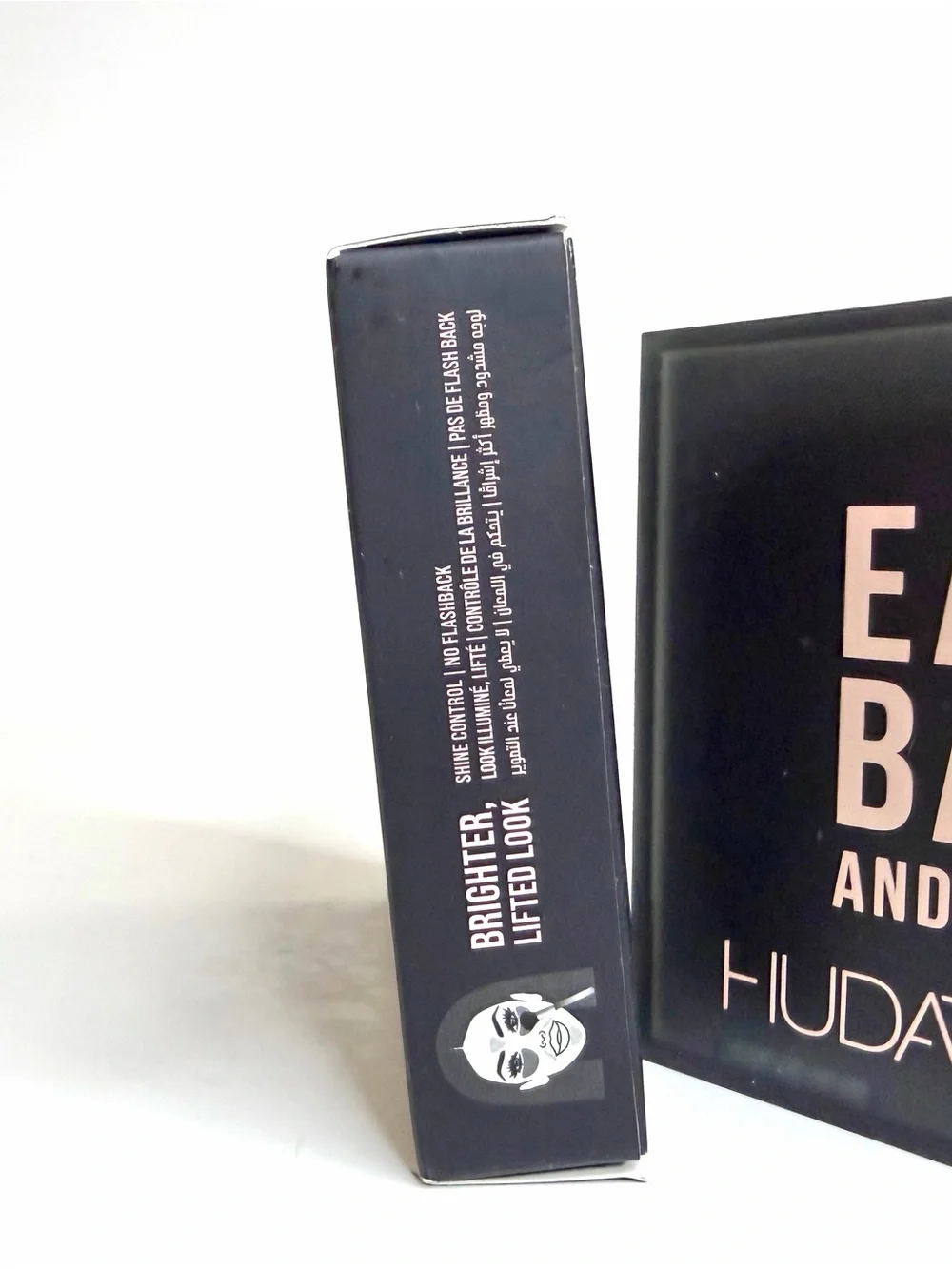 Huda Beauty Easy Bake and Snatch Pressed Powder Banana Bread